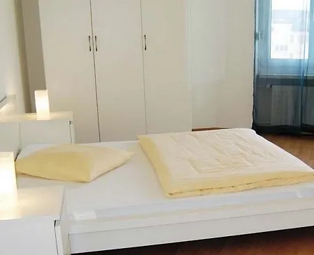 Swiss Star Oerlikon - Self Check-in Apartment