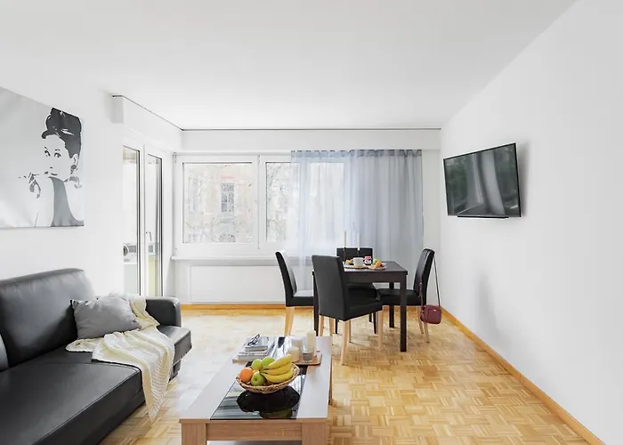 Swiss Star Oerlikon - Self Check-in *