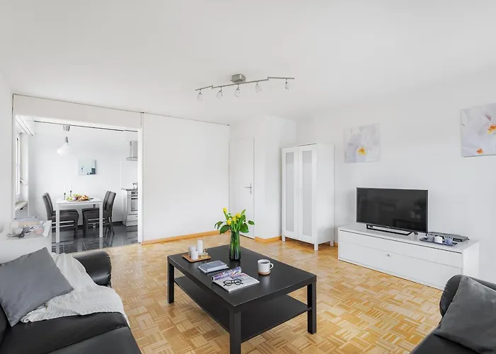 Swiss Star Oerlikon - Self Check-in Apartman Zürich